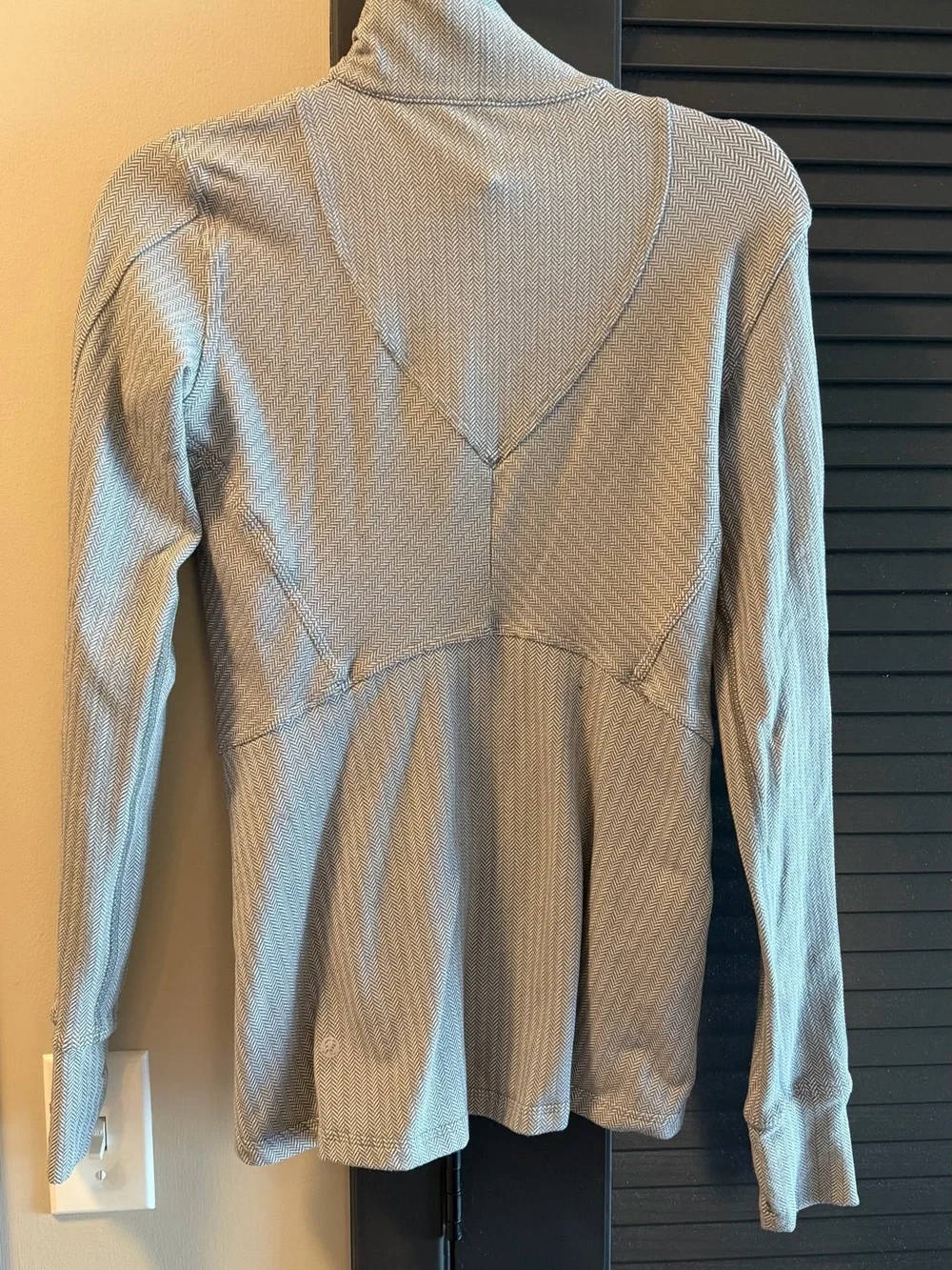 lululemon athletica Light Gray Half-Zip Tech Pullover